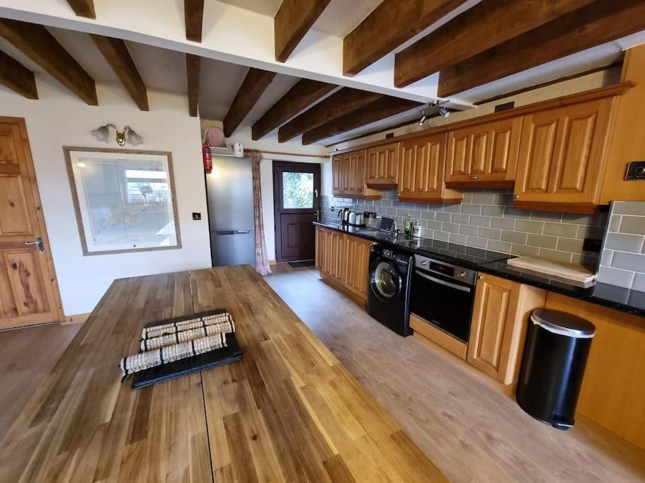 Yr Hen Efail Villa Ederyn Eksteriør billede